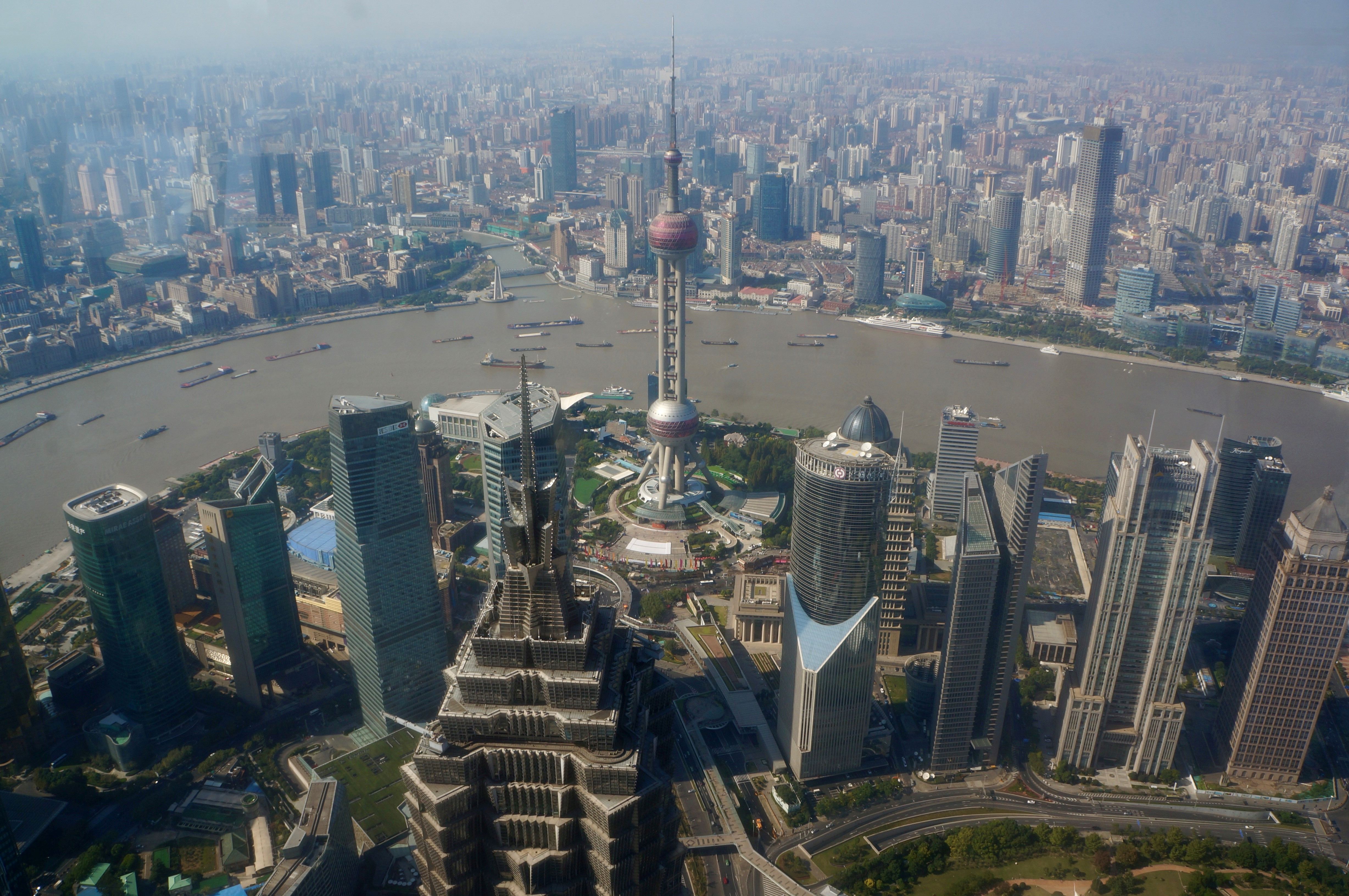 Самая большая в мире г. Шанхайская башня 650 метров. Жемчужина Востока Шанхай. Шанхай самый большой город в мире. Чунцин самый большой город в мире.